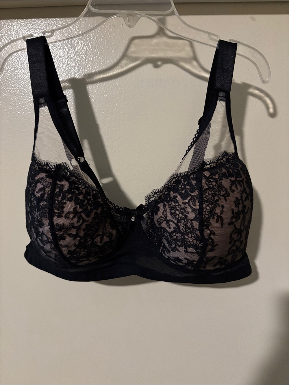KQZW BRA UK SIZE 90 E. Converts to 34 DD NWT
